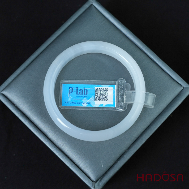 Vòng kiềng mã não trắng ngọc bản hẹ ni 51