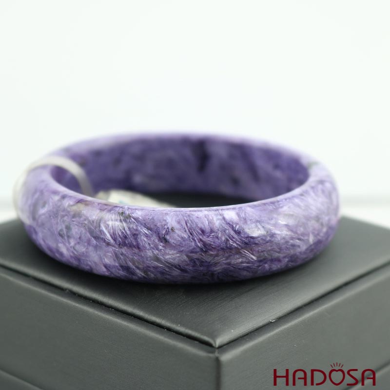 Vòng liền đá Mắt Rồng 58mm chuẩn 4A