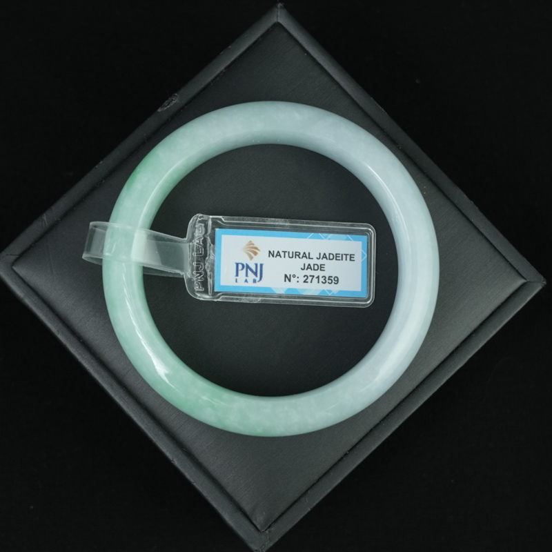 Vòng kiềng Ngọc Cẩm Thạch lá hẹ vân lí ni 56