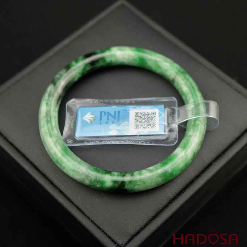 Vòng Ngọc Cẩm Thạch xanh tươi ni 50