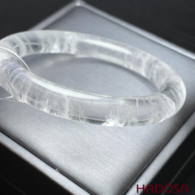 Vòng kiềng thạch anh trắng tròn 53mm 5A