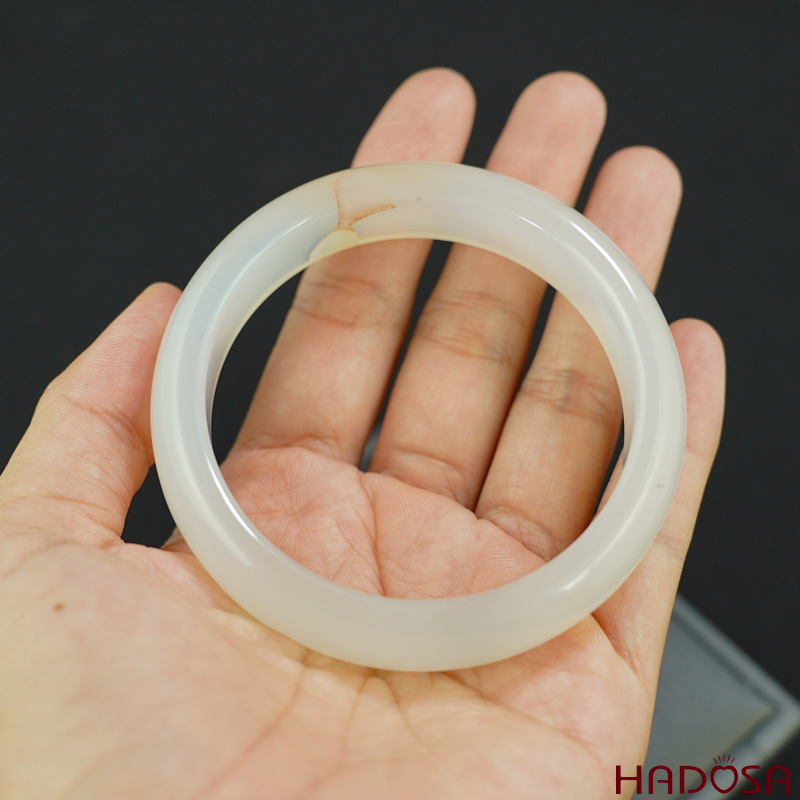 Vòng mã não cam phớt trắng ni 56mm chuẩn 5A