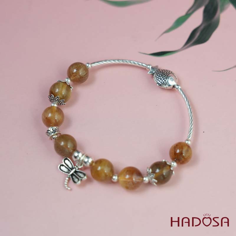 Vòng tay thạch anh tóc vàng 9mm mix charm bạc 925