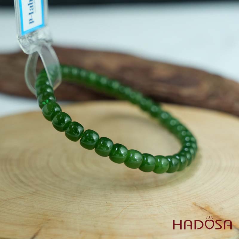 Vòng Ngọc Bích Canada hạt bầu 6mm chuẩn 6A