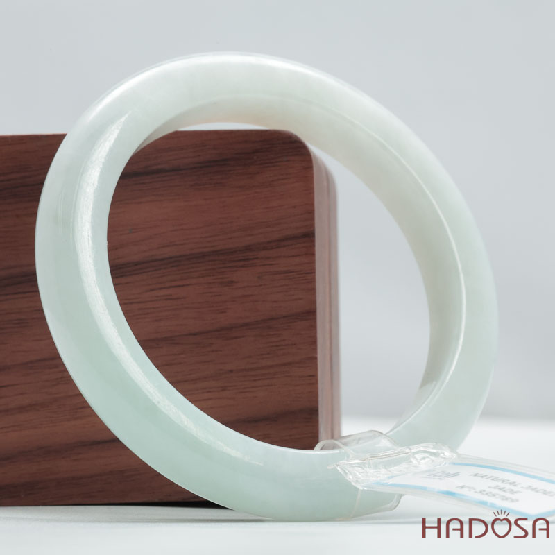 Vòng Cẩm Thạch Type A Nếp Mịn Bản Lá Hẹ ni 54