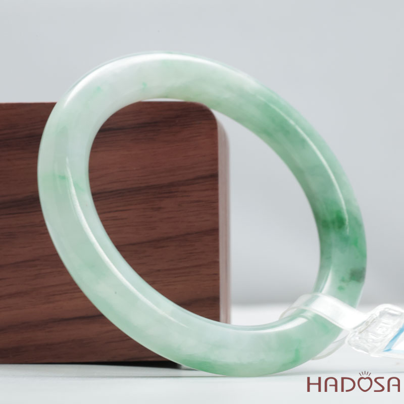 Vòng Ngọc Cẩm Thạch Type A Điểm Lý Chủng Đậu Bản Tròn Ni 55