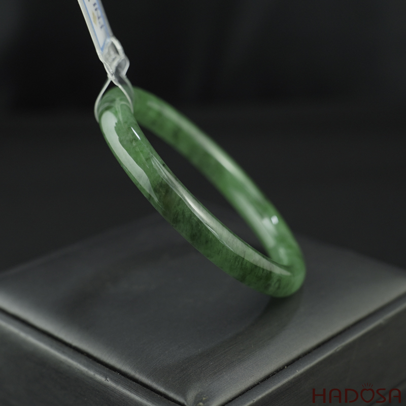 Vòng Ngọc Cẩm Thạch tròn xanh tươi ni 52