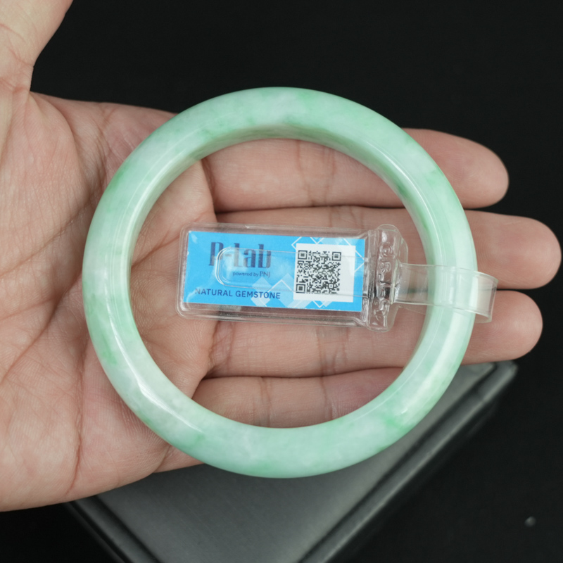 Vòng Ngọc Cẩm Thạch A lá hẹ nếp lý ni 57