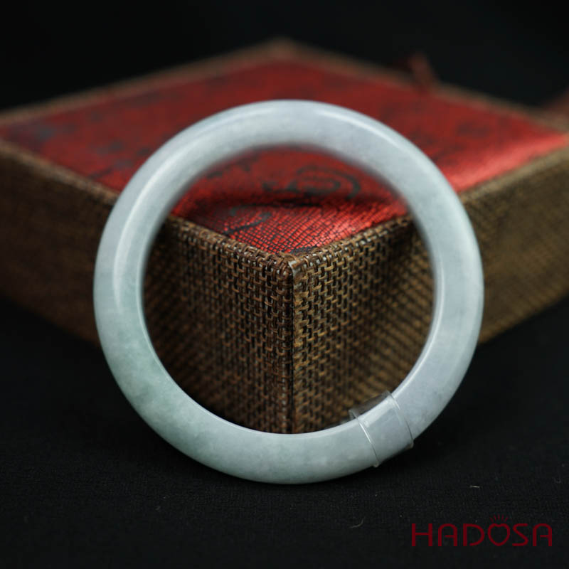 Vòng Ngọc Cẩm Thạch A lá hẹ xanh đậu ni 53