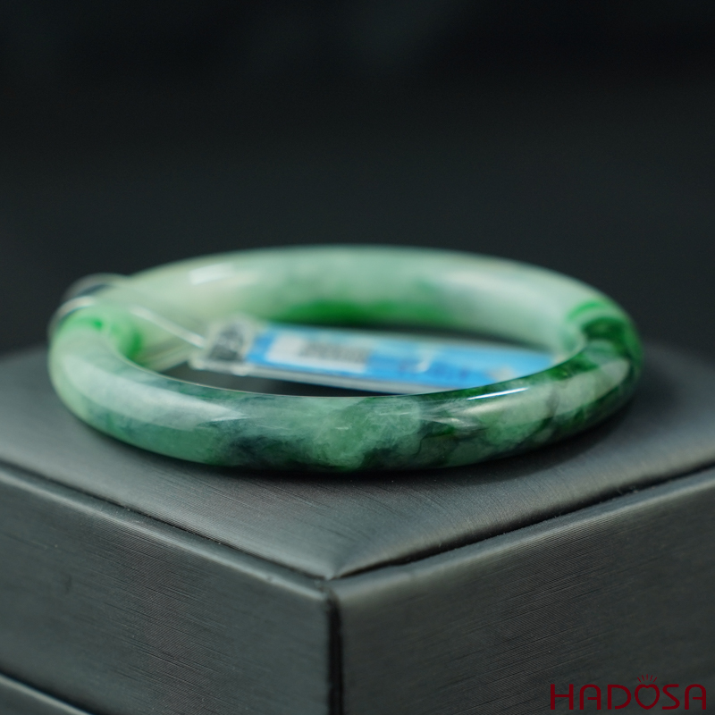 Vòng Ngọc Cẩm Thạch bản tròn xanh vân đậm ni 51