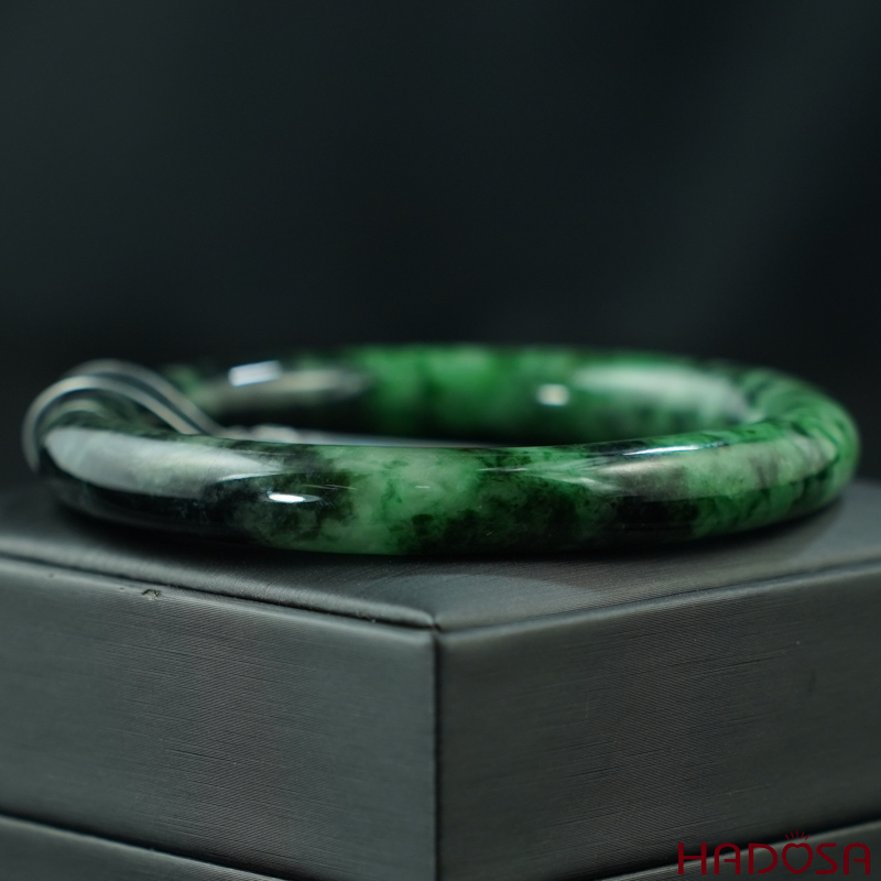 Vòng Ngọc Cẩm Thạch bản tròn xanh vân đậm ni 60