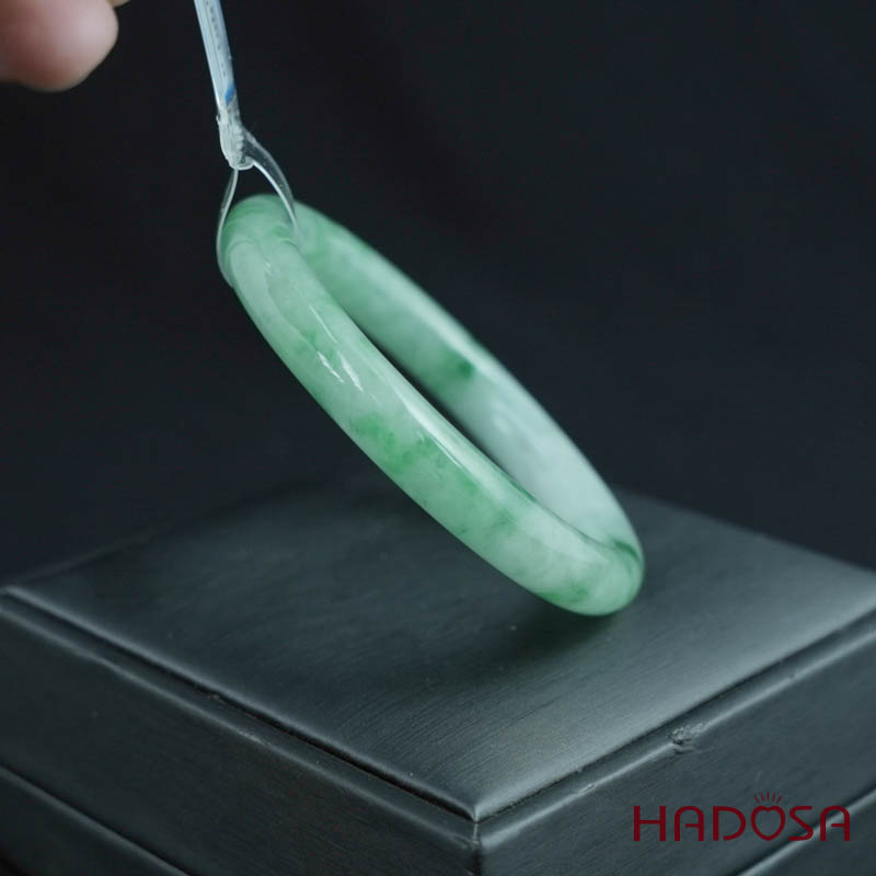 Vòng Ngọc Cẩm Thạch bản tròn xanh đậu ni 51