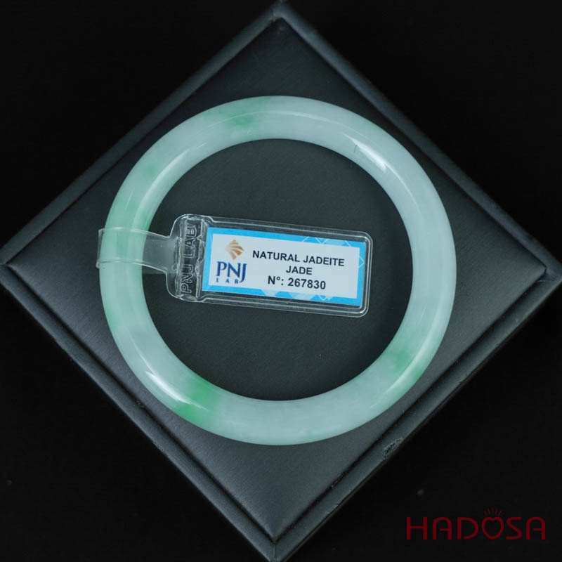 Vòng Ngọc Cẩm Thạch bản tròn xanh trong vân lý ni 56