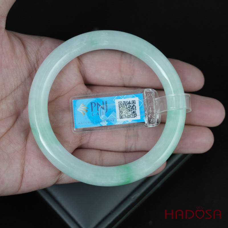 Vòng Ngọc Cẩm Thạch bản tròn xanh trong vân lý ni 56