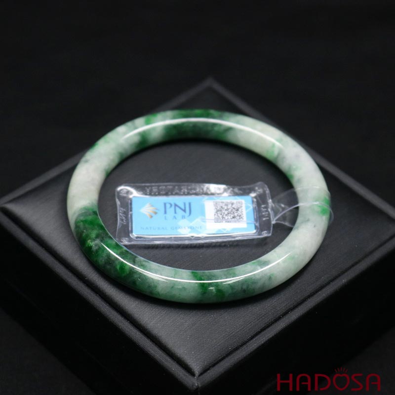 Vòng Ngọc Cẩm Thạch đậu trắng vân xanh ni 56