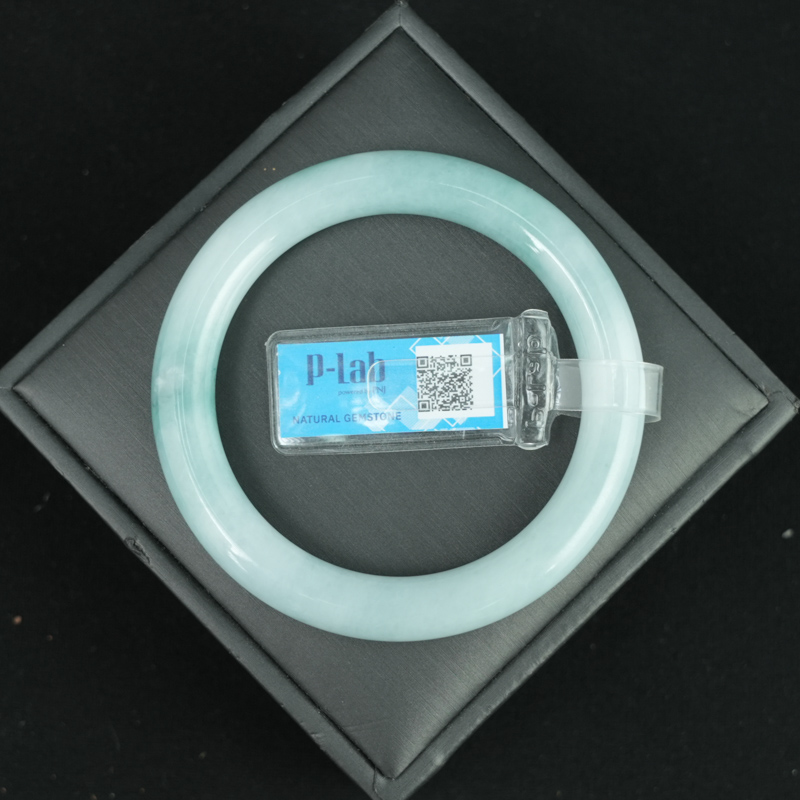 Vòng Ngọc Cẩm Thạch Jade A  đậu phớt lý ni 54