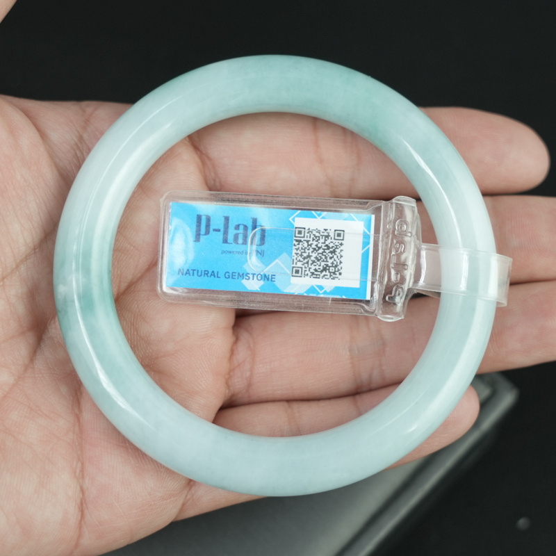 Vòng Ngọc Cẩm Thạch Jade A  đậu phớt lý ni 54