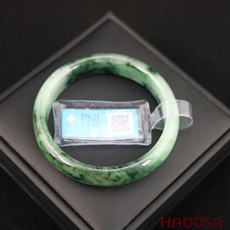 Vòng Ngọc Cẩm Thạch lá hẹ xanh trong ni 52