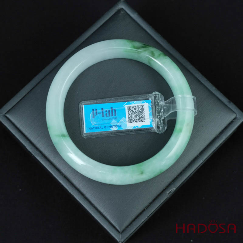 Vòng Ngọc Cẩm Thạch bản oval xanh trong ni 55