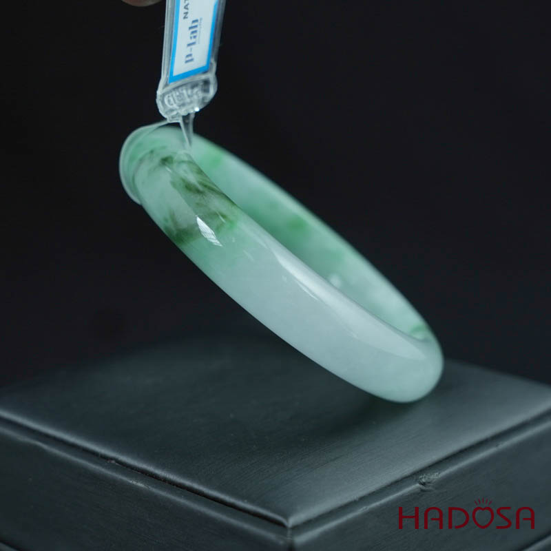 Vòng Ngọc Cẩm Thạch bản oval xanh trong ni 55