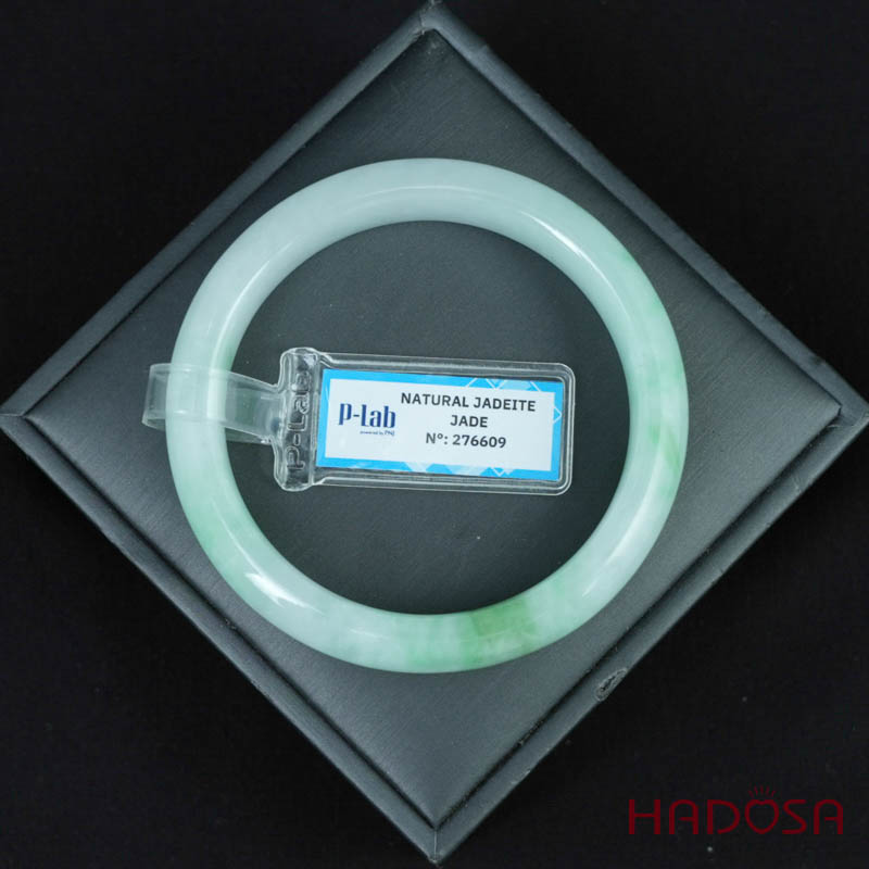 Vòng Ngọc Cẩm Thạch lá hẹ xanh trong vân đậu ni 56