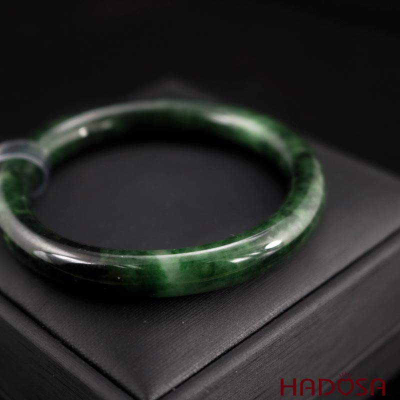 Vòng Ngọc Cẩm Thạch xanh đậm ni 52