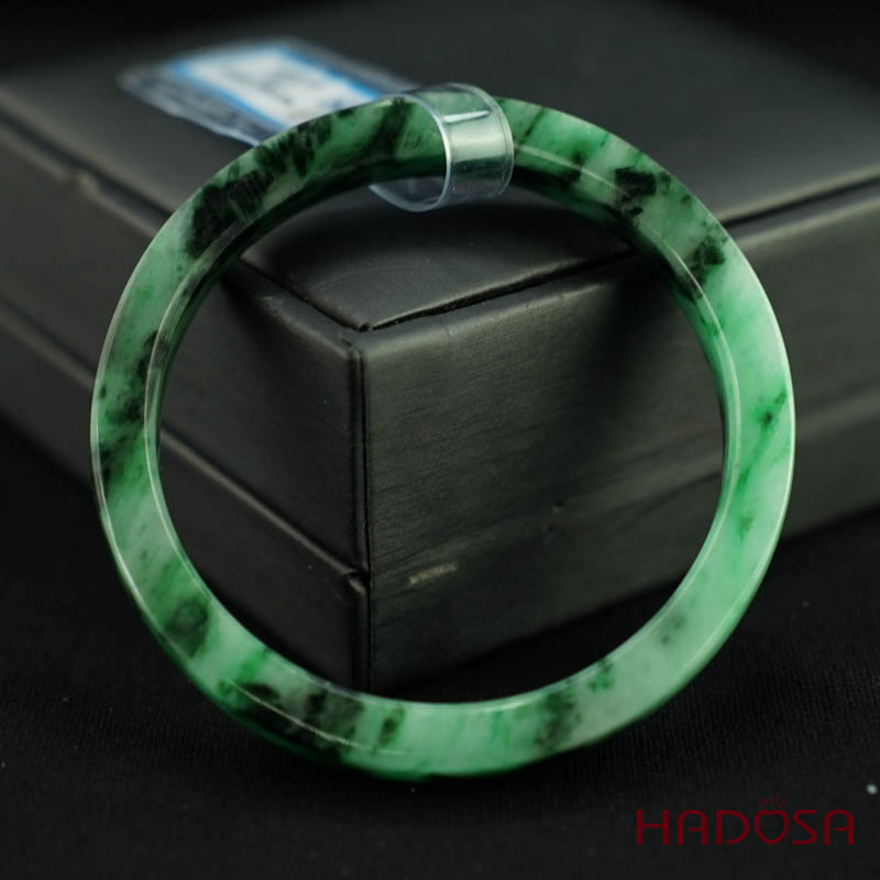 Vòng Ngọc Cẩm Thạch sơn thủy bản vuông ni 57