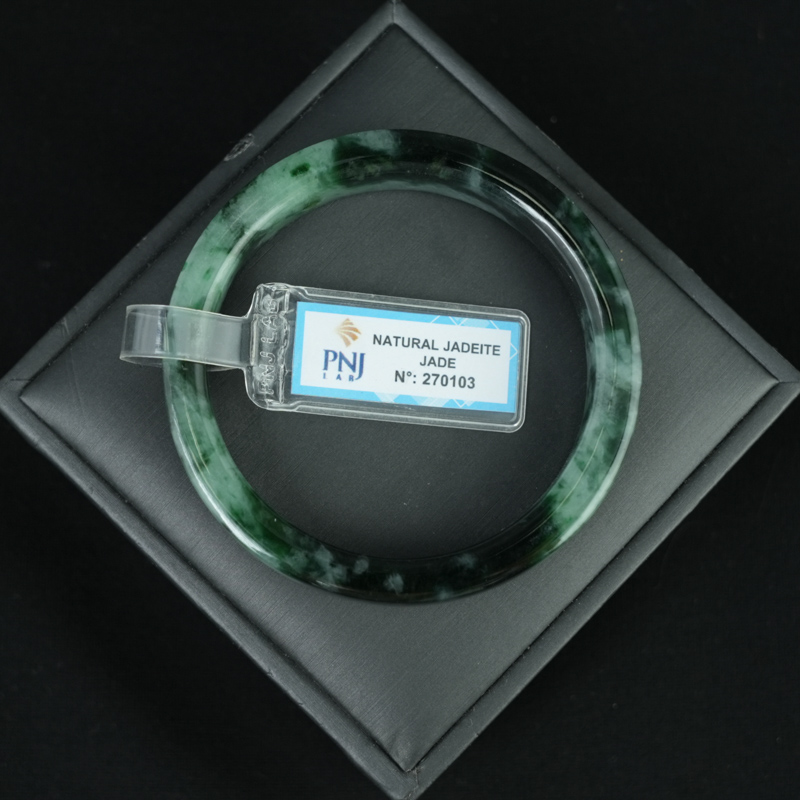 Vòng Ngọc Cẩm Thạch sơn thủy bản vuông ni 56