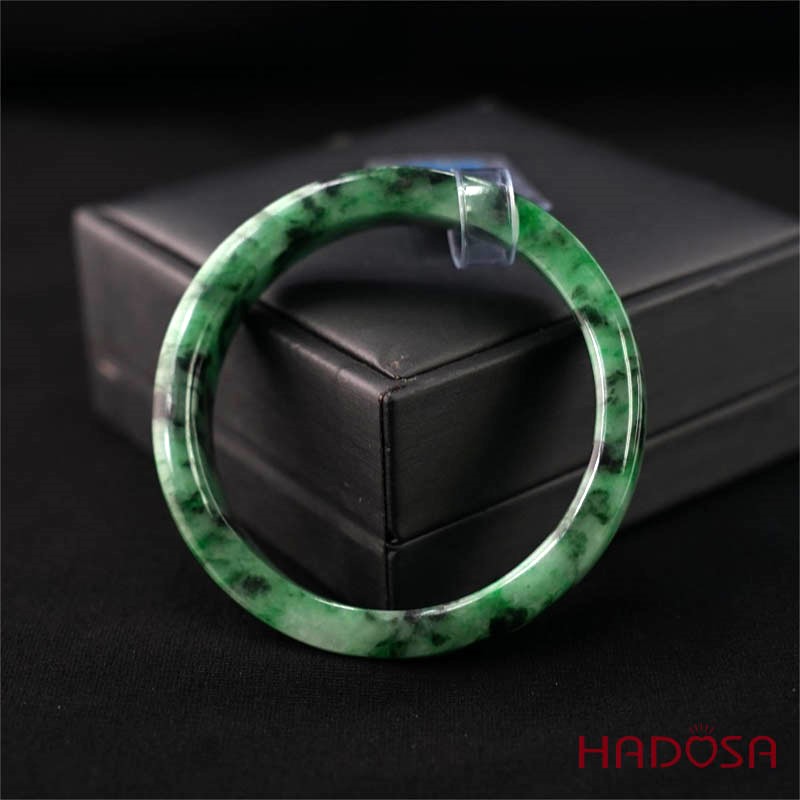 Vòng Ngọc Cẩm Thạch sơn thủy bản vuông ni 57