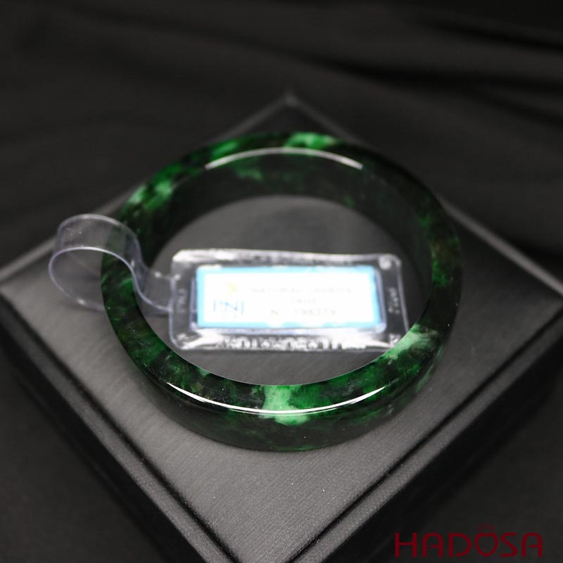 Vòng Ngọc Cẩm Thạch sơn thủy bản vuông ni 54