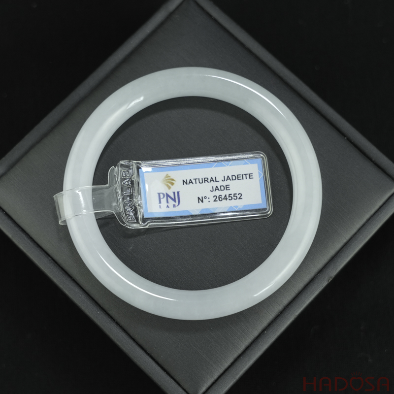 Vòng Ngọc Cẩm Thạch tròn trắng lí vân xanh ni 55