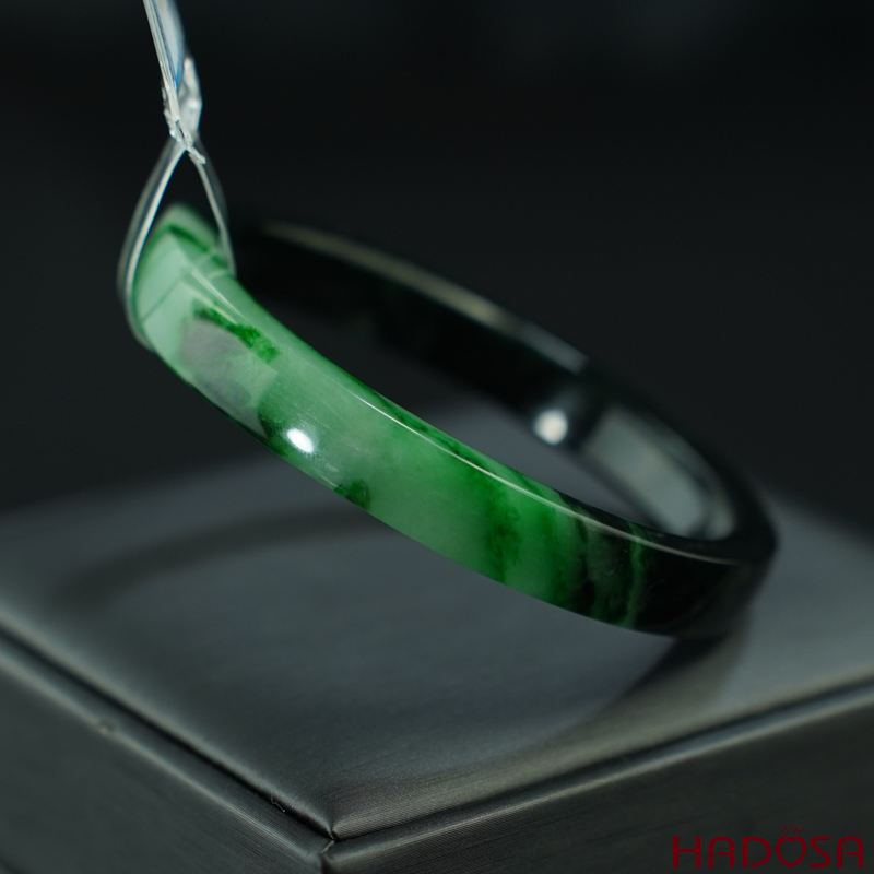 Vòng Ngọc Cẩm Thạch vuông xanh đậm ni 56