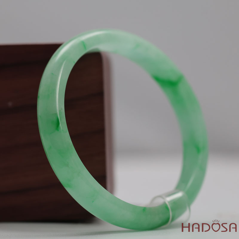 Vòng Đá Cẩm Thạch xanh vân lý trong ni 50