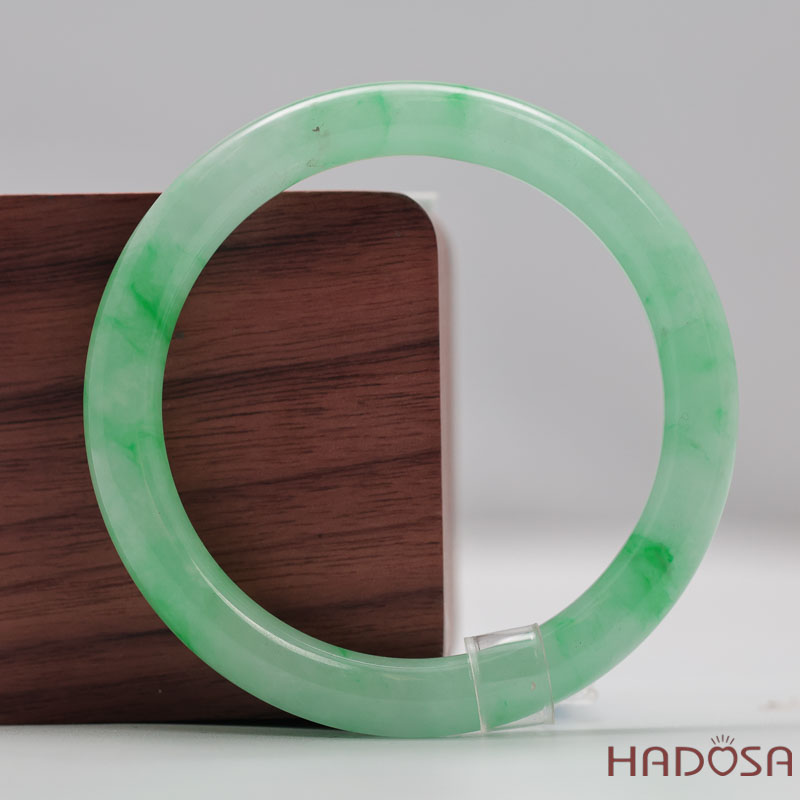 Vòng Đá Cẩm Thạch Xanh Táo Vân Lý Ni 51