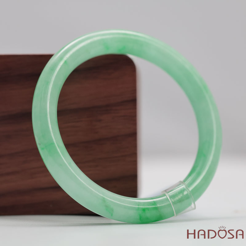 Vòng Đá Cẩm Thạch Xanh Táo Vân Lý Ni 51