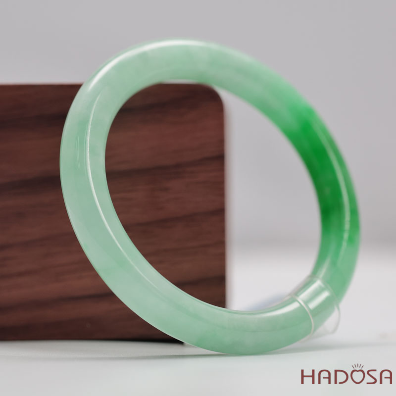 Vòng Đá Cẩm Thạch Xanh Táo Vân Lý Ni 53