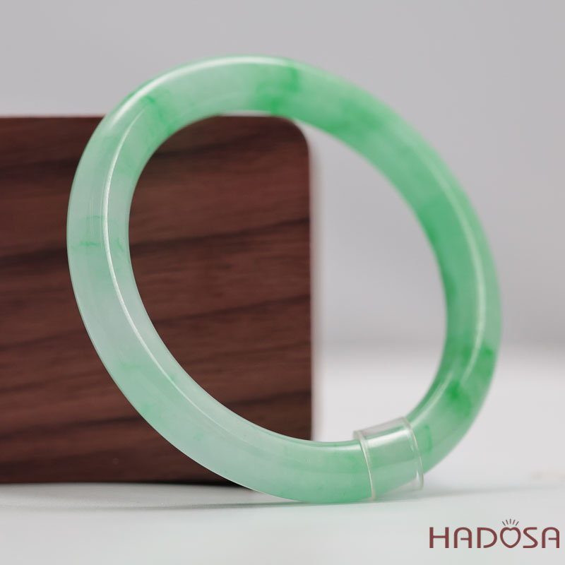 Vòng Đá Cẩm Thạch Xanh Táo Vân Lý Ni 53