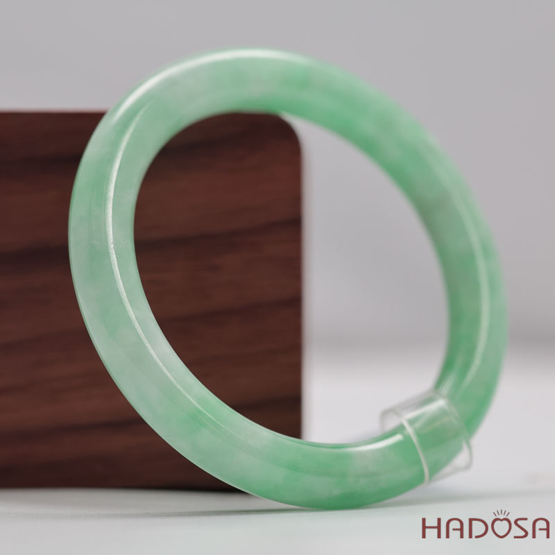 Vòng Cẩm Thạch Xanh Táo Vân Lý Ni 51