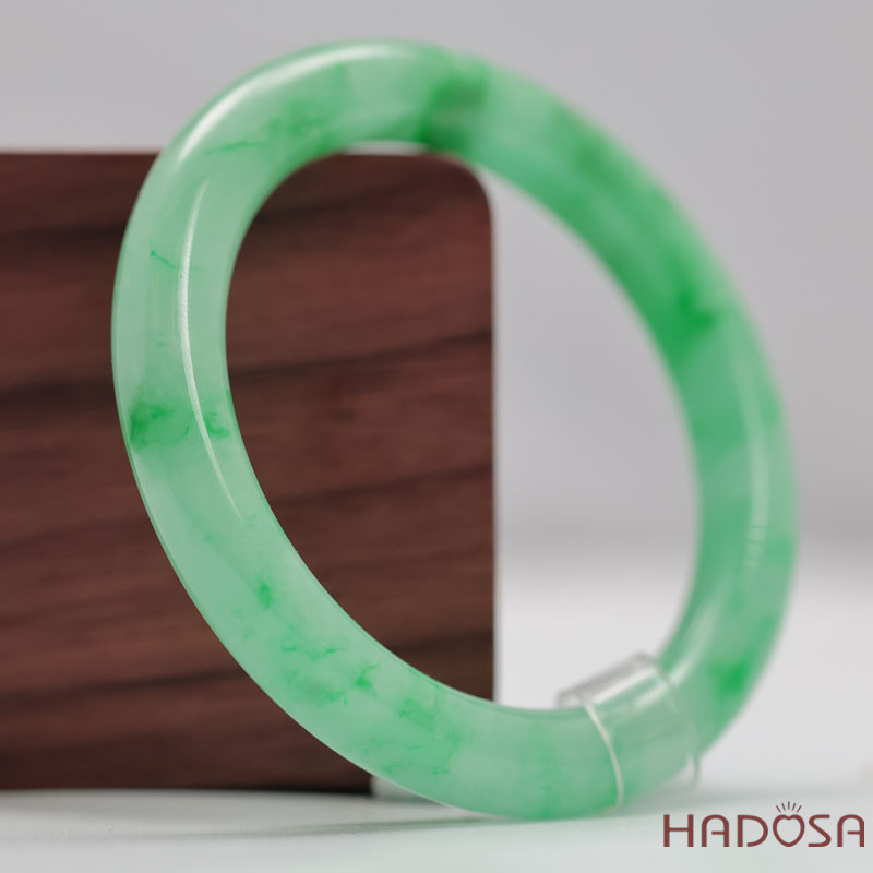 Vòng Đá Cẩm Thạch Xanh Táo Vân Lý Ni 52