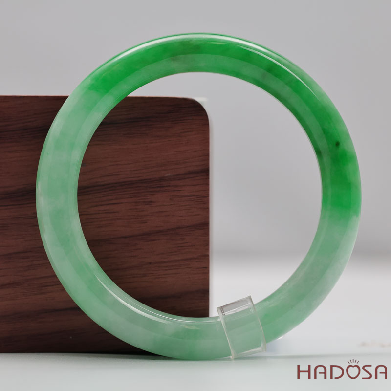 Vòng Đá Cẩm Thạch Xanh Táo Vân Lý Ni 51