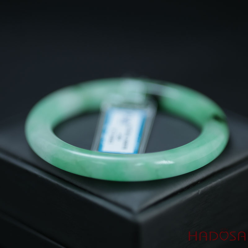 Vòng Ngọc Cẩm Thạch bản tròn xanh trong ni 56