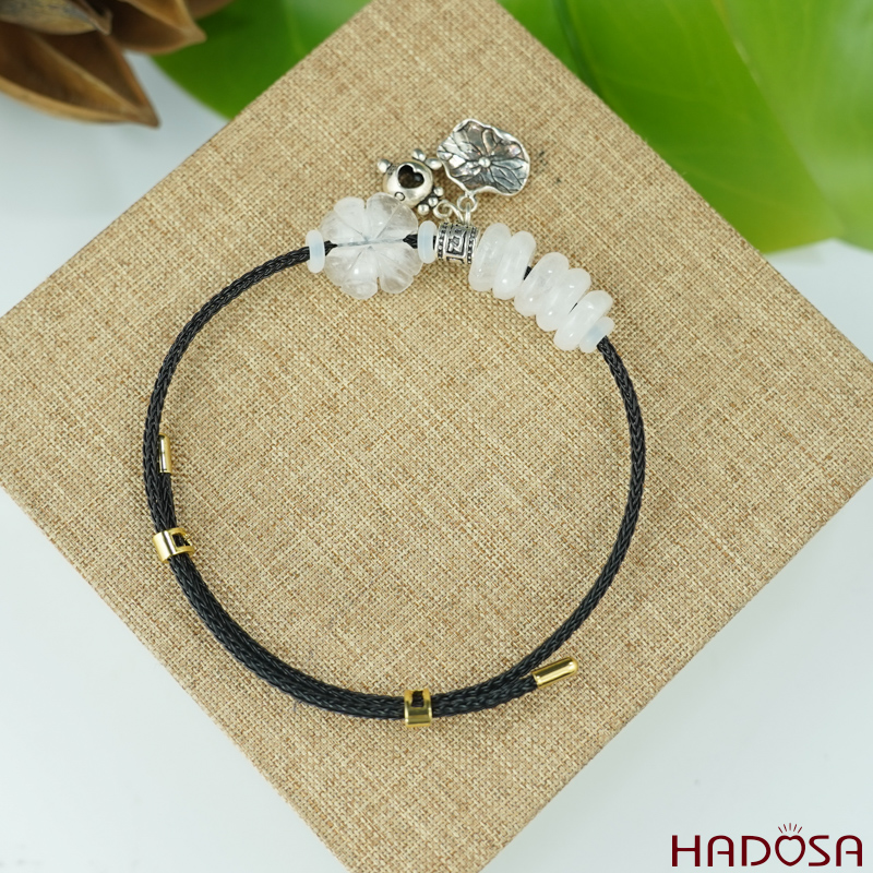 Vòng ngũ điếu đá mặt trăng mix cỏ 4 lá charm