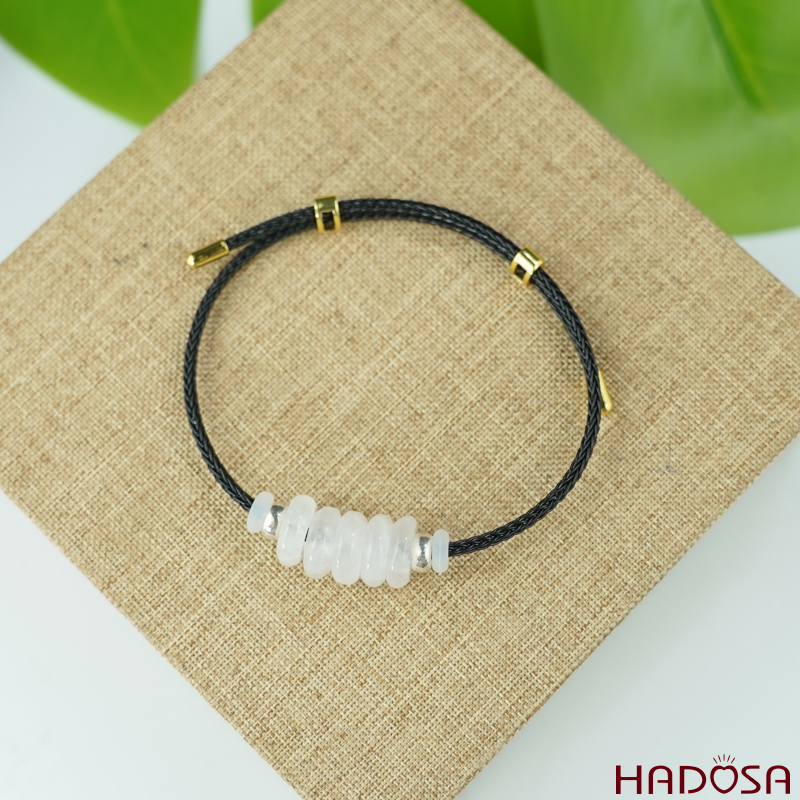 Vòng ngũ điếu thạch anh trắng