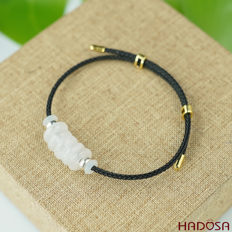 Vòng ngũ điếu đá mặt trăng may mắn