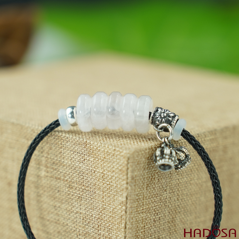 Vòng ngũ điếu đá mặt trăng mix vương miệng