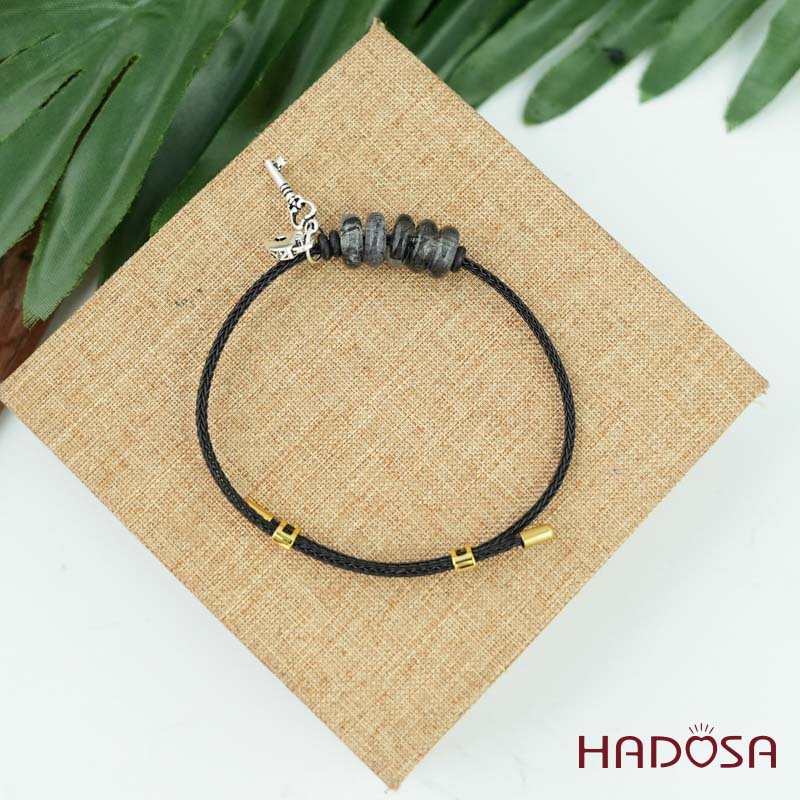 Vòng ngũ điếu thạch anh tóc đen mix charm chìa khóa