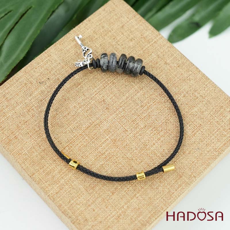 Vòng ngũ điếu thạch anh tóc đen mix charm chìa khóa