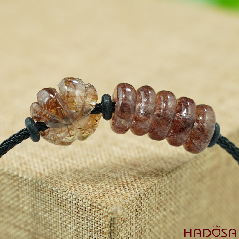 Vòng ngũ điếu tóc đỏ mix cỏ 4 lá