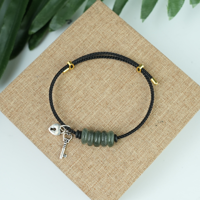 Vòng ngũ điếu tóc xanh mix charm chìa khóa