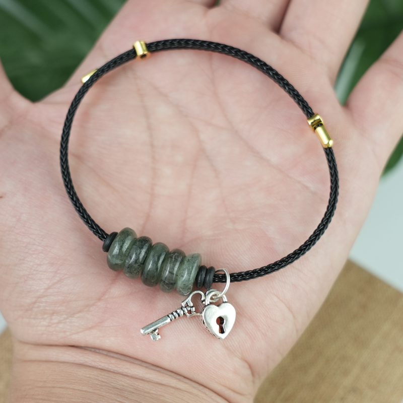 Vòng ngũ điếu tóc xanh mix charm chìa khóa